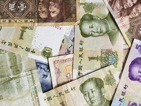 Ринггит обесценился на 0,8% — до 4,25/$1 утром 26 августа.