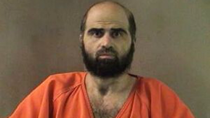 Fostul psihiatru al armatei americane Nidal Hasan a fost condamnat la moarte miercuri pentru uciderea a 13 persoane în 2009.