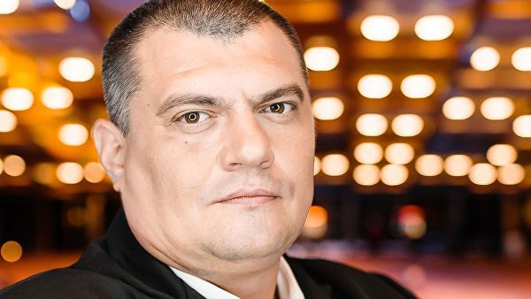 Актер студии "Квартал 95" Юрий Корявченков.