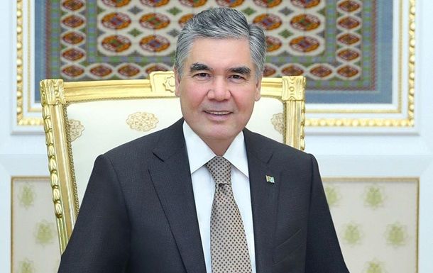 В Туркмении мужчинам запретили красить волосы.