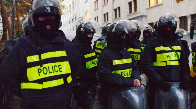 В Грузии напали на банк, в отделении которого был захват заложников.