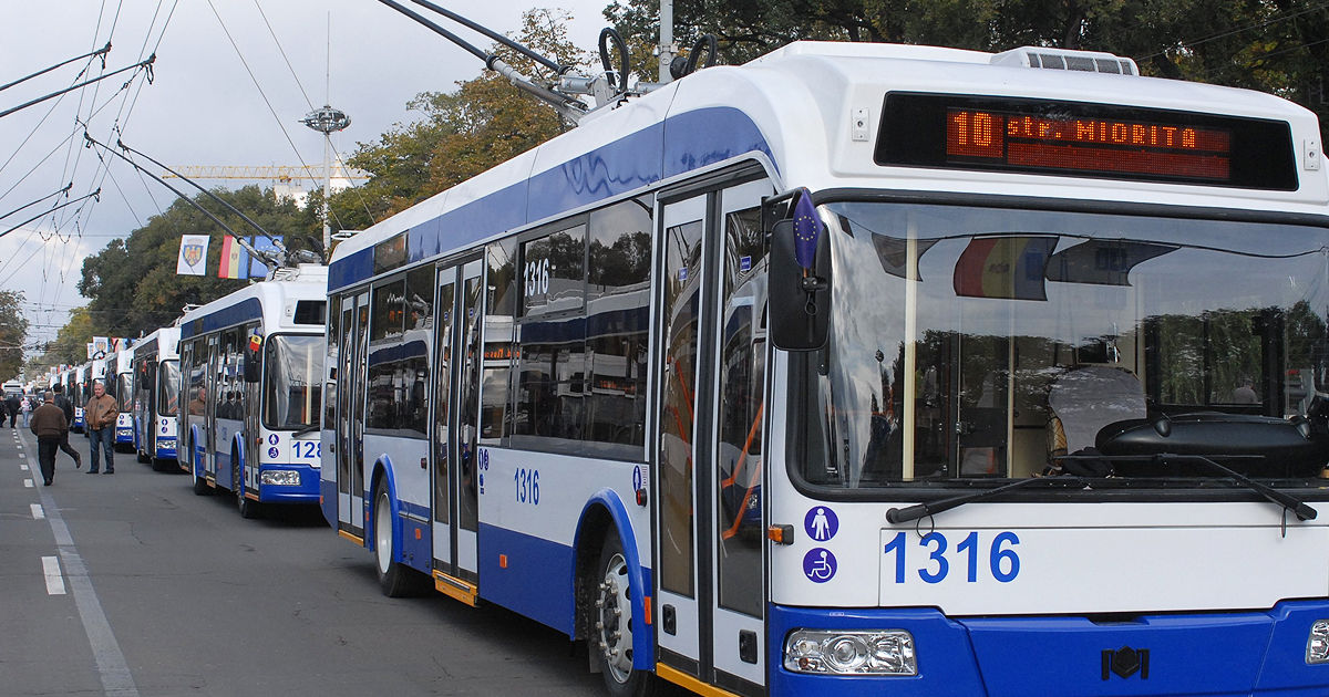 Transportul public va fi sistat în centrul Capitalei în perioada sărbătorilor.