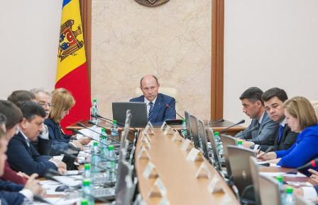Долги больниц остаются очень большими, достигая примерно 400 млн. леев.
