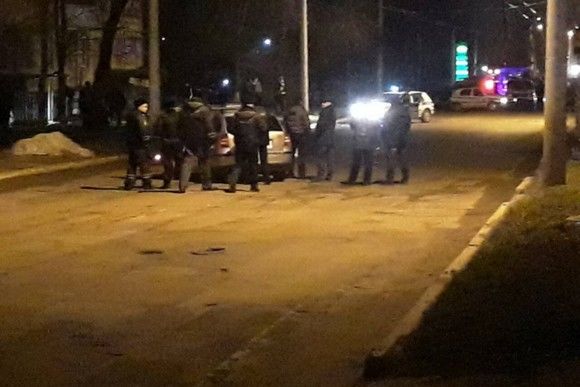 Un şofer de 65 de ani din RM a călcat un pieton, apoi l-a împuşcat