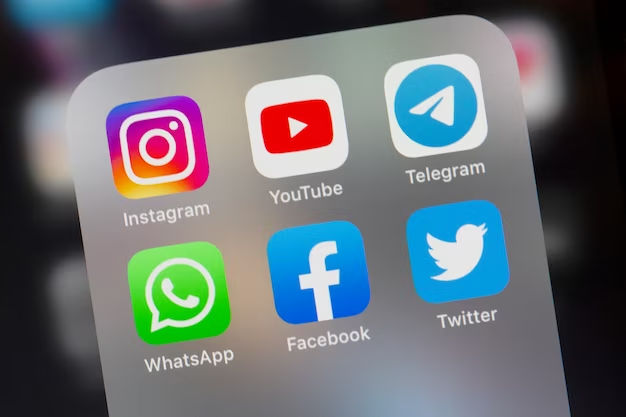 Пользователи сообщили о сбоях в работе YouTube и Twitter.