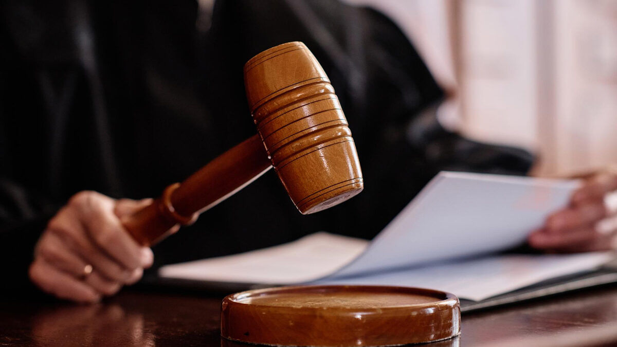 Criza de personal din instanțe îngreunează examinarea dosarelor de insolvență.