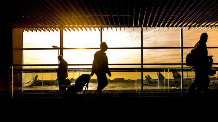 Violențe pe un aeroport: De ce pasagerii s-au luat la bătaie