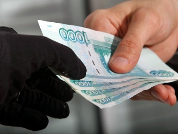 Оба на период следствия находятся под домашним арестом.