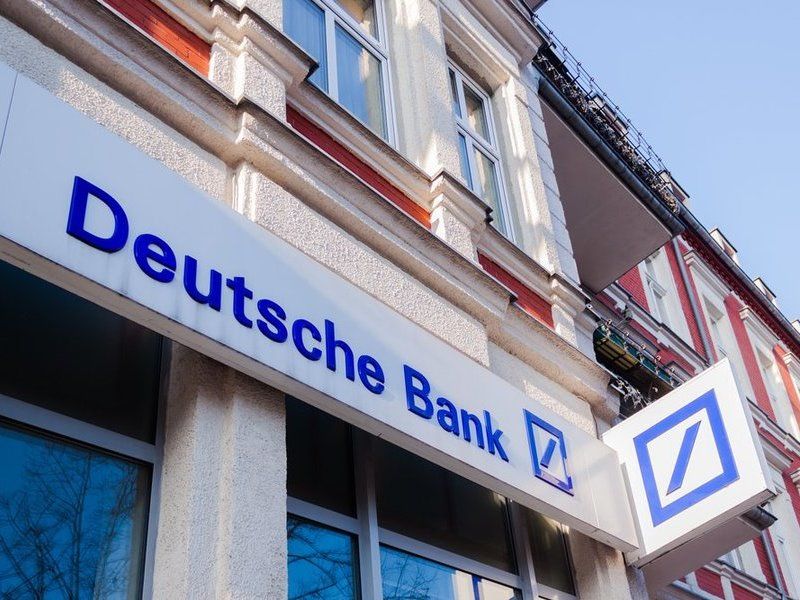 Deutsche Bank не комментирует расследование по делу о "русской прачечной".