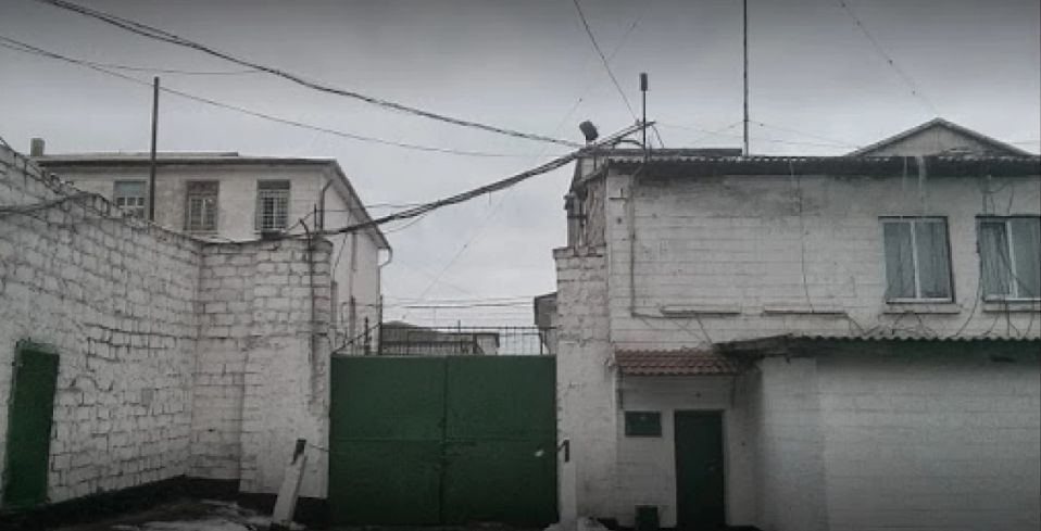 Заключённых с COVID вывозят из пенитенциара № 4 в неизвестном направлении.