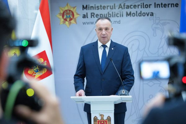 Ministerul Sănătății anunță noi măsuri de combatere a drogurilor.