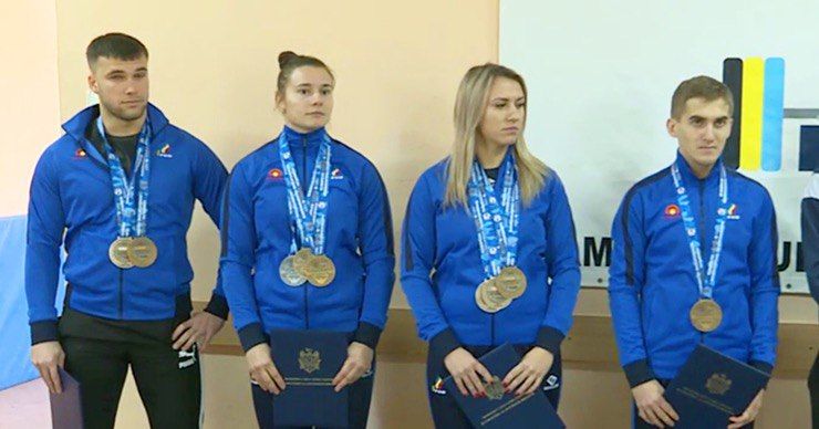 Молдавские тяжелоатлеты произвели настоящий фурор на ЧЕ среди юношей и молодежи.