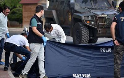 В Турции убили смертника, пытавшегося взорвать полицейских.