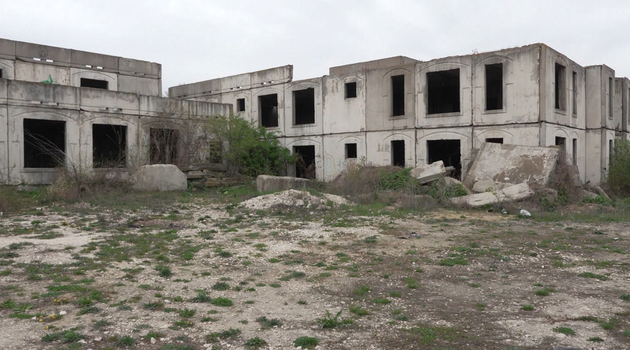 В Страшенах втрое повысят налог на заброшенные здания: угроза безопасности.