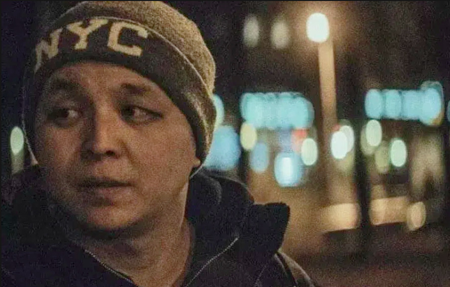 В Алма-Ате убили казахского рэпера Сакена Битаева.