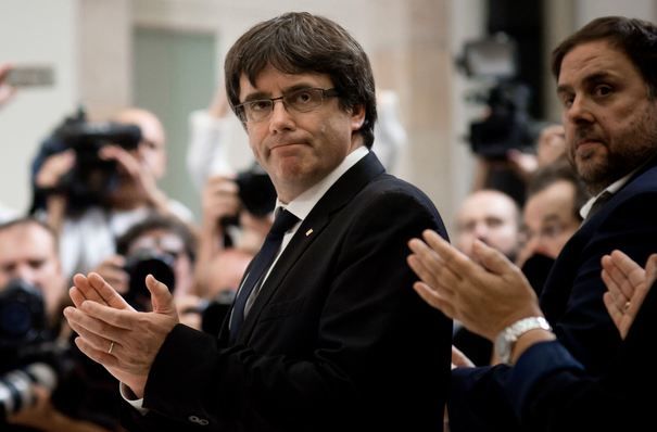 Puigdemont poate renunța la proclamarea independenţei Cataloniei