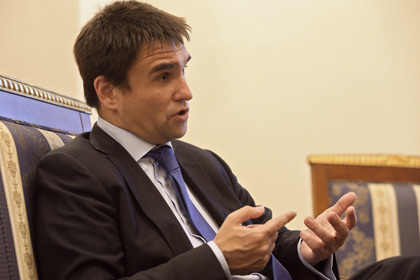 В интервью Климкин также заявил, что Украина не прекратит борьбу за возвращение Крыма — политическими и правовыми средствами.