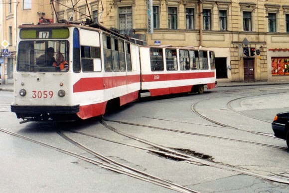Drmurile Chișinăului sunt într-atît de distruse încît printre ele a început să facă din ochi istoria capitalei, reltaează Actualități.md.