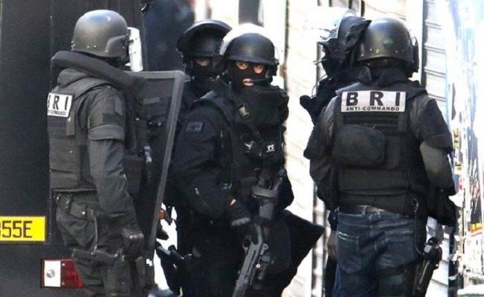 Un militar francez din cadrul Operaţiunii „Santinela” a fost atacat de către un bărbat înarmat cu un cuţit. Foto: newsheads.in