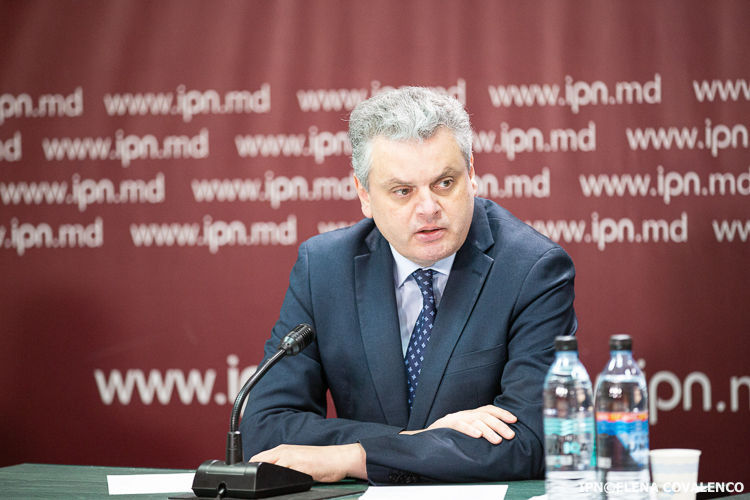 Вице-премьер по реинтеграции Олег Серебрян.