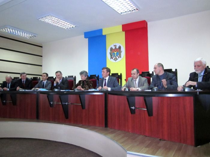 CEC a anunţat că de săptămâna viitoare, începe înscrierea în cursă a candidaţilor la alegeri. Foto: politics.md