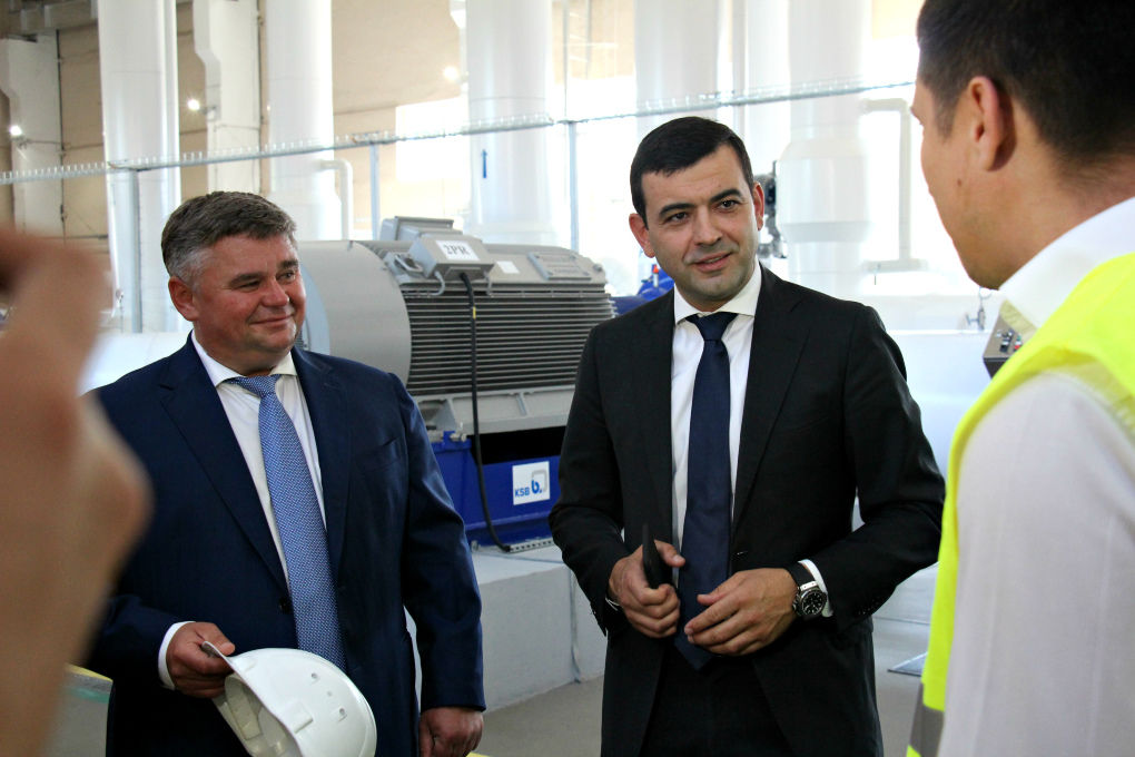Министр экономики Кирилл Габурич призывает руководство Termoelectrica оптимизировать затраты на услуги по отоплению и административные расходы предприятия. Фото: realitatea.md.