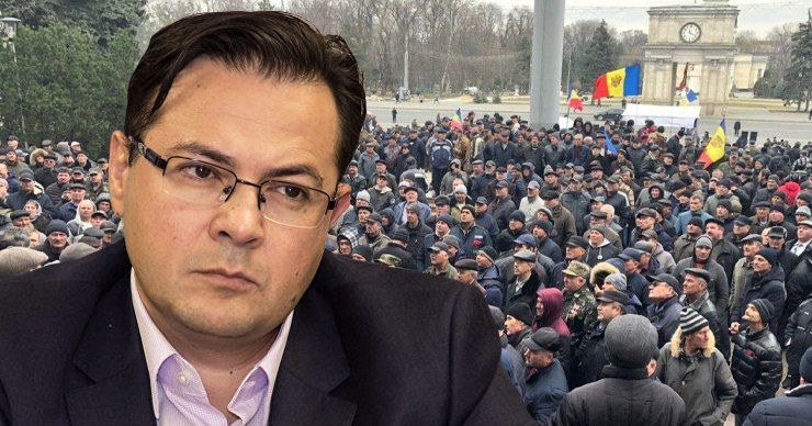 Валерий Осталеп прокомментировал, заявления, что за вчерашними протестами стоят Плахотнюк и Шор. Фото: Point.md.
