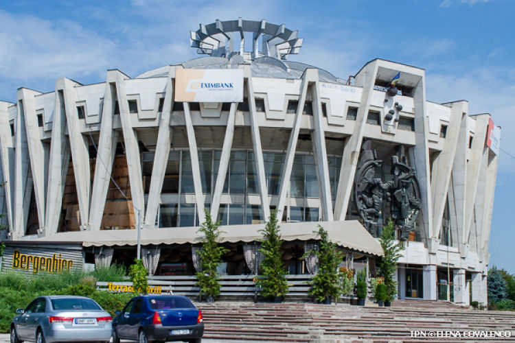 Кишиневский цирк стал частью ГП „Moldova-Concert”.
