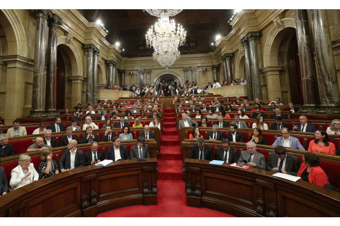 Parlamentul catalan: Deblocarea învestirii unui preşedinte