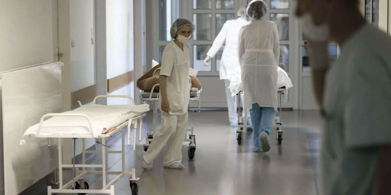 În Ucraina, chirurgii au operat din greșeală brațul sănătos al unui copil, rupându-l.