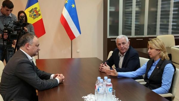 Новоизбранный президент Республики Молдова Игорь Додон посетил Комрат.