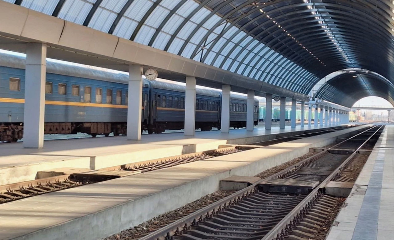 CFM a recepționat primele traverse pentru conexiunea feroviară Prut-Fălciu.