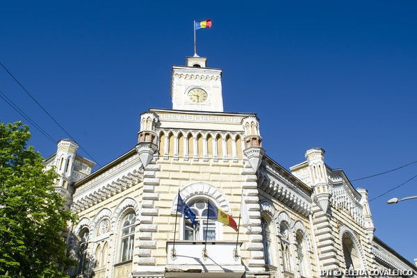 Молодые люди встретятся с представителями примэрии, Министерства труда, социальной защиты и семьи и Министерства просвещения.