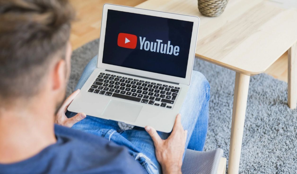 YouTube намерен удалять контент с недостоверными данными о вакцинах.