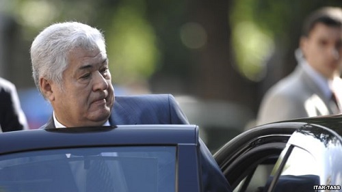 Paza pentru Vladimir Voronin a fost prelungită la pachet cu cea a fostului premierul Vlad Filat, dar şi fostului preşedinte al Parlamentului Marian Lupu.