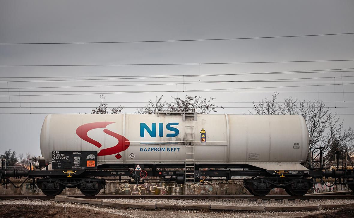 Reuters: В Сербии собираются возобновить работу подсанкционного завода "Газпрома".
