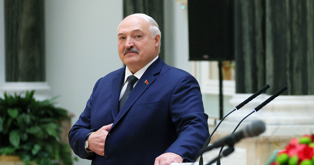 Лукашенко помиловал 25 осужденных: среди них есть политзаключенные.