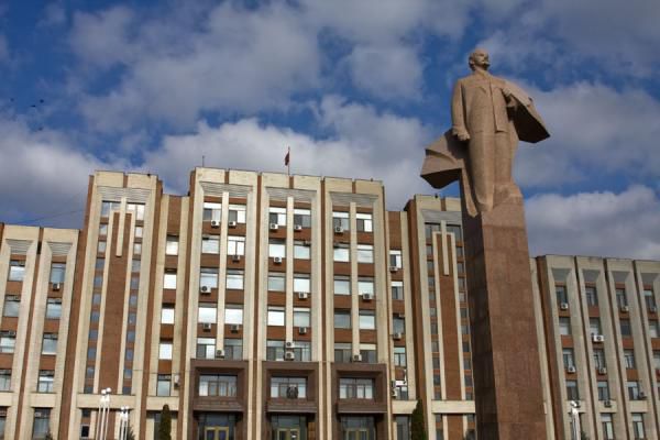 Situaţia la întreprinderile de aprovizionare cu apă şi energie electrică este aproape critică. 