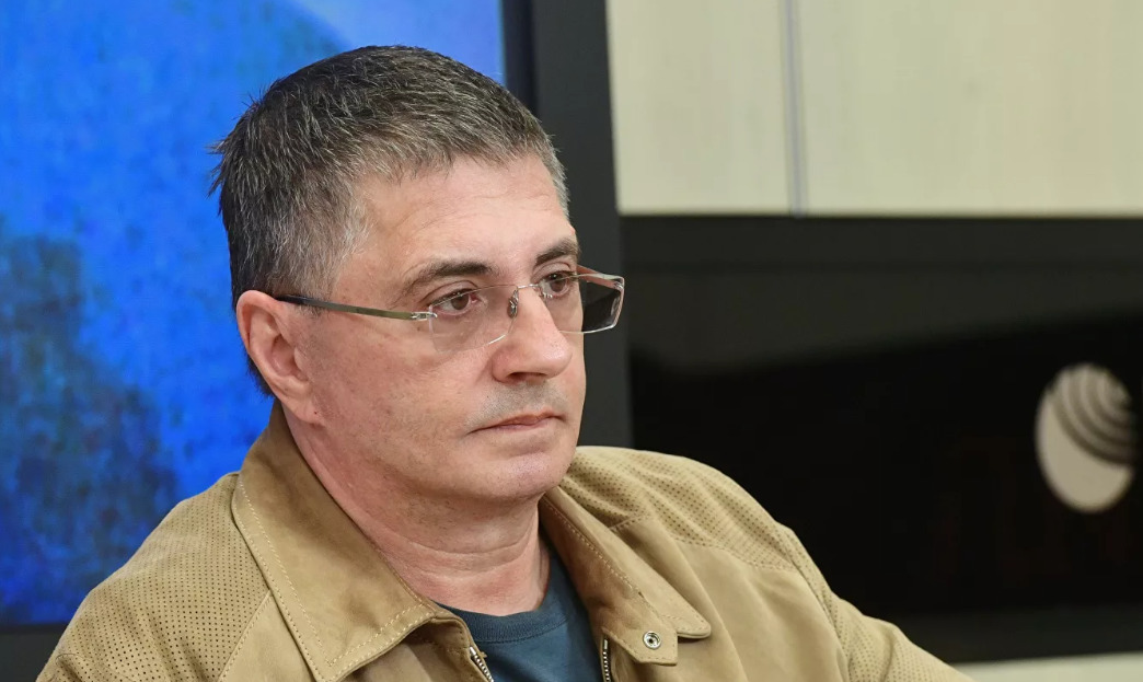Доктор Мясников рассказал о "странностях" коронавируса.