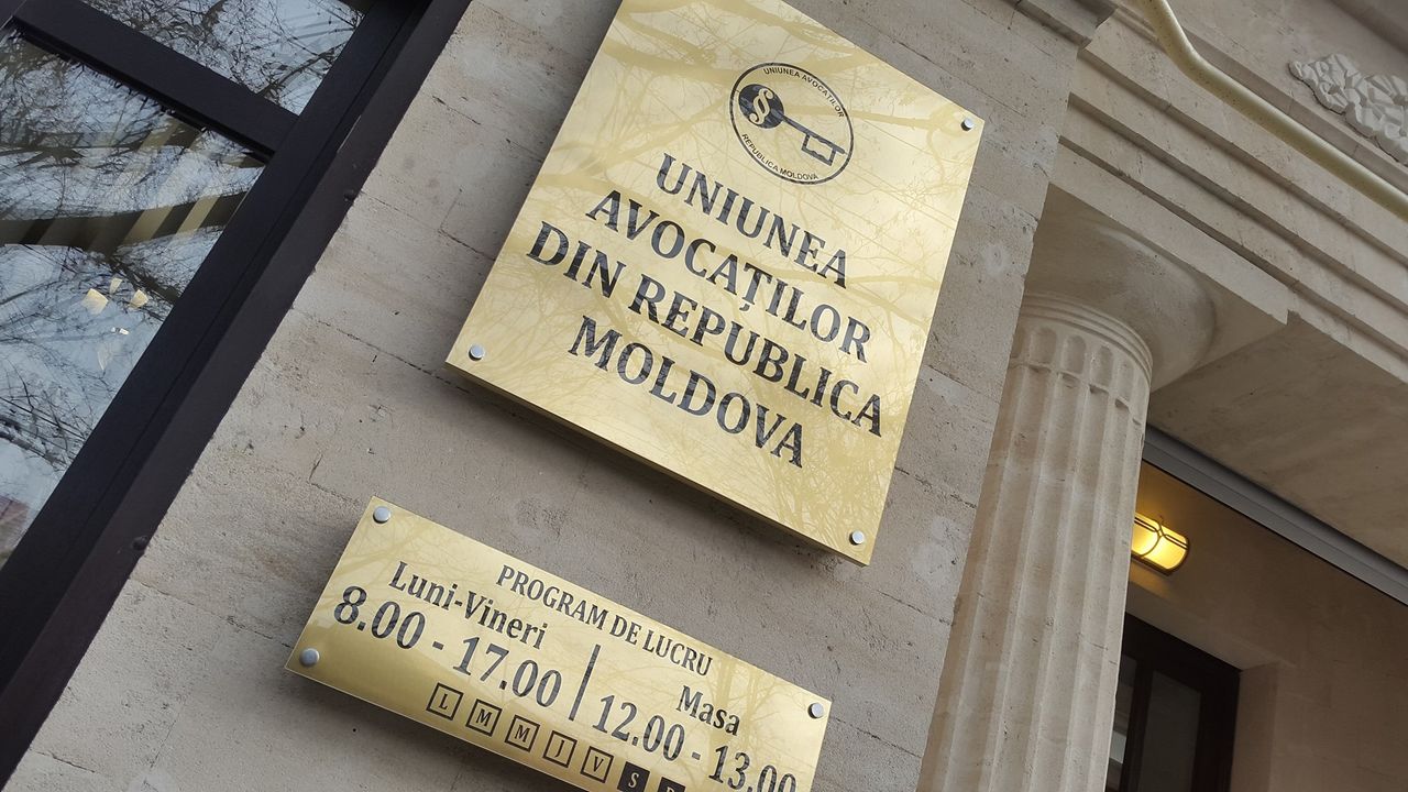Doi avocaţi au ajuns în vizorul Comisiei de Disciplină şi Etică. 