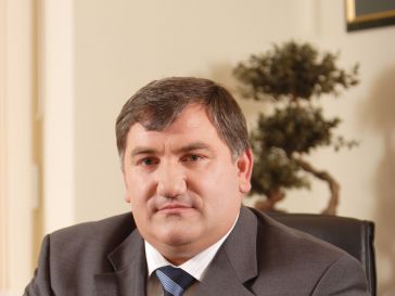 В «Рейтинге миллиардеров – 2015», составленном изданием «Деловой Петербург», Драган занимает 185 место.