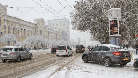 Ninsorile vor continua să cadă și în următoarele zile, cel mai abundent va ninge în zona de Sud a țării.