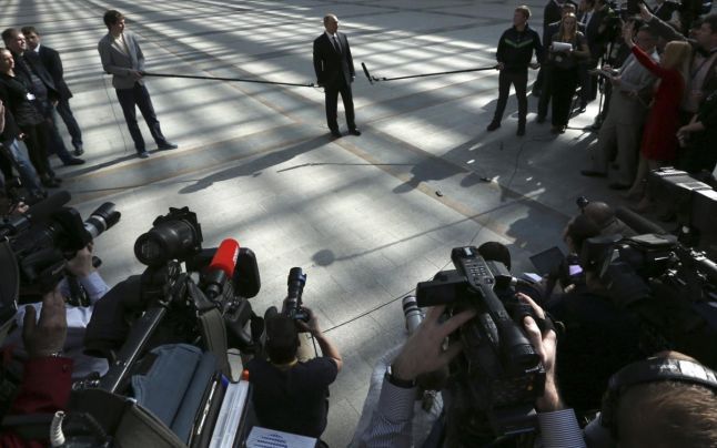 Experţii media din Republica Moldova au atras deseori atenţia asupra faptului că la posturile ruseşti de tv este multă manipulare. Foto: Reuters