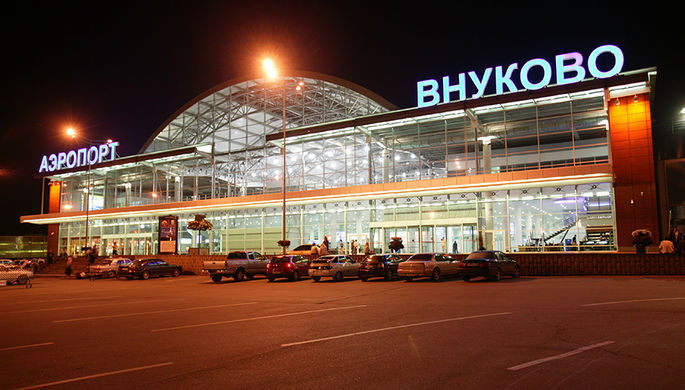 Самолет из Москвы вернулся в аэропорт из-за дыма в салоне.