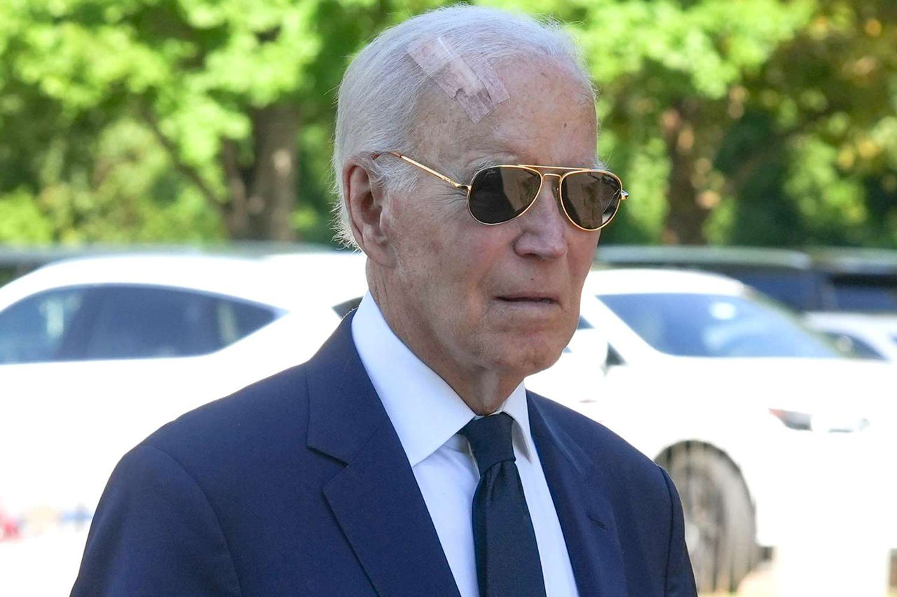 Biden a suferit o nouă intervenție chirurgicală pentru îndepărtarea cancerului de piele.