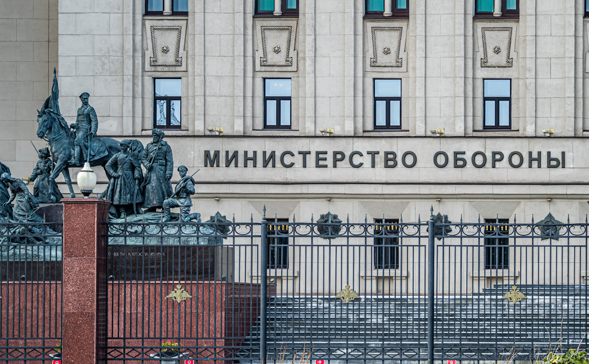 В Минобороны России опровергли факт нанесения ракетных ударов по Киеву.