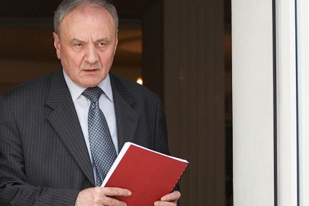 Николае Тимофти считает, что власти в 90-х годах совершили ошибку, когда установили нейтралитет страны.