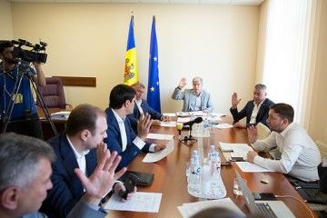 Дорожные происшествия, повлекшие незначительный материальный ущерб, предлагается оформлять по упрощенной процедуре. 