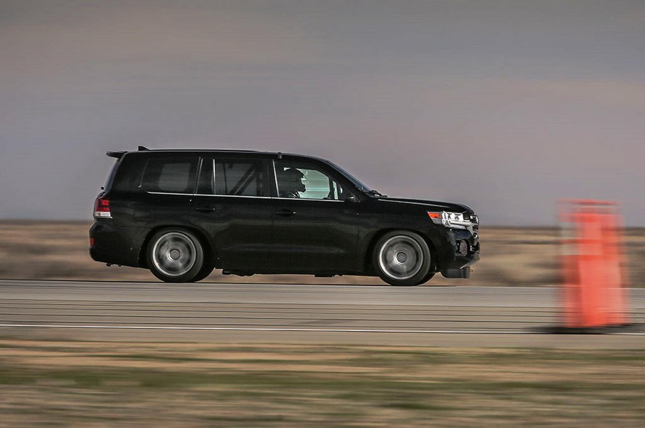 Toyota Land Cruiser a devenit cel mai rapid SUV din lume. 