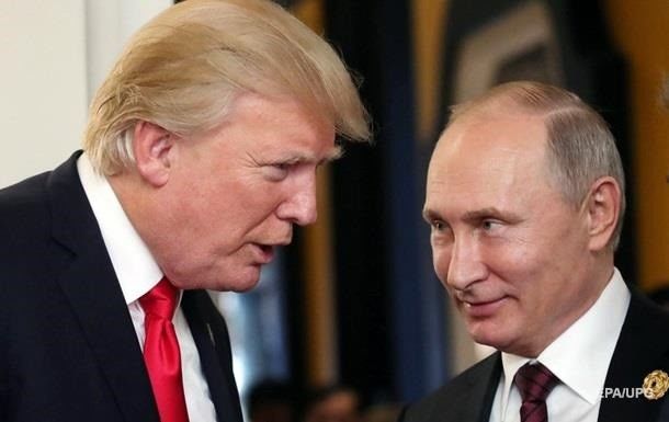 По мнению Шумера, Трамп должен был обсудить с Путиным тему «российского вмешательства».